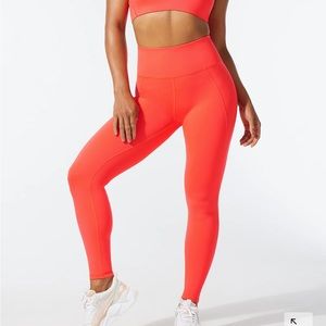 Sky-Hi Logo Patch Super High-Waist Pocket Legging